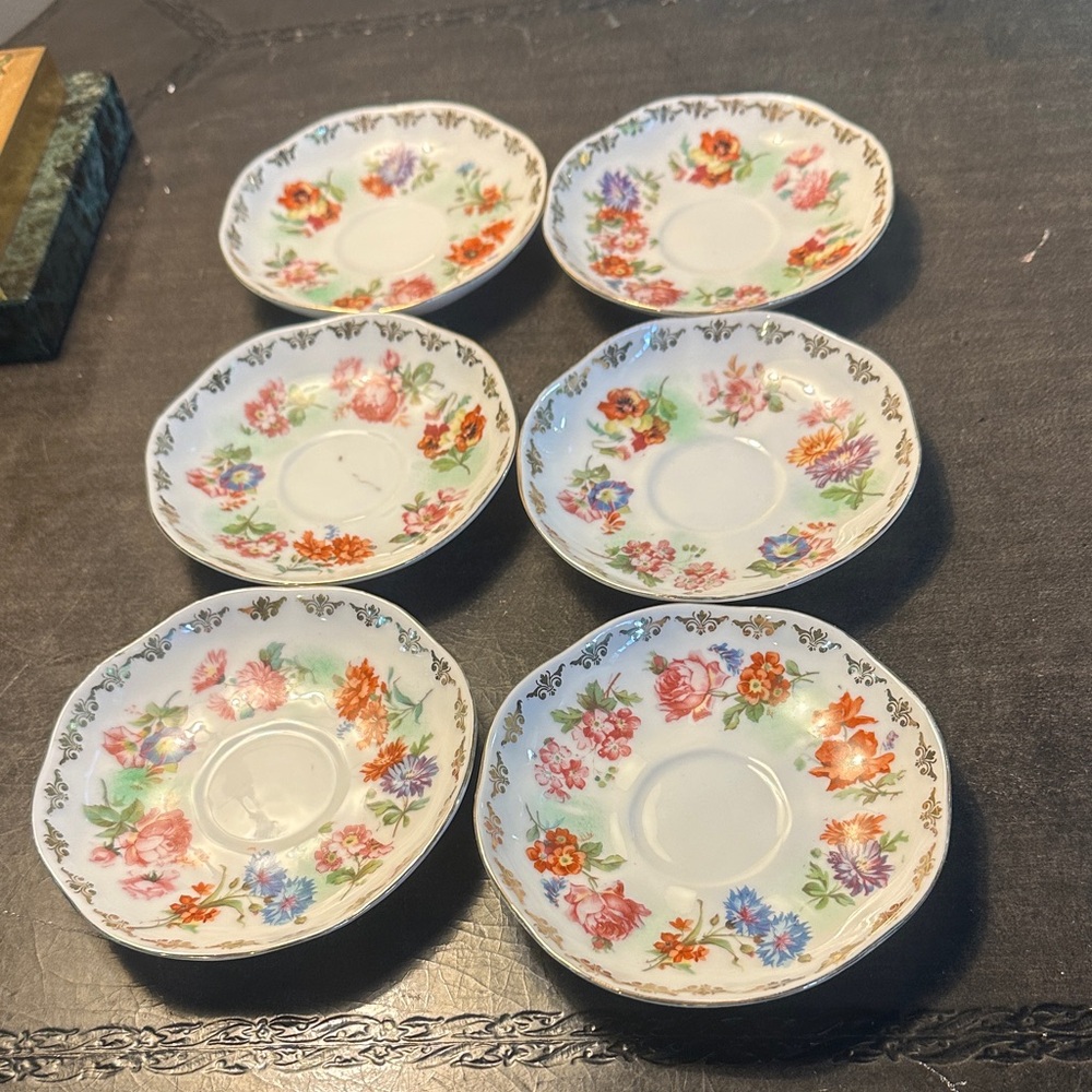 Floral Porcelain butter 🧈/ Saucer Set - (6pcs)